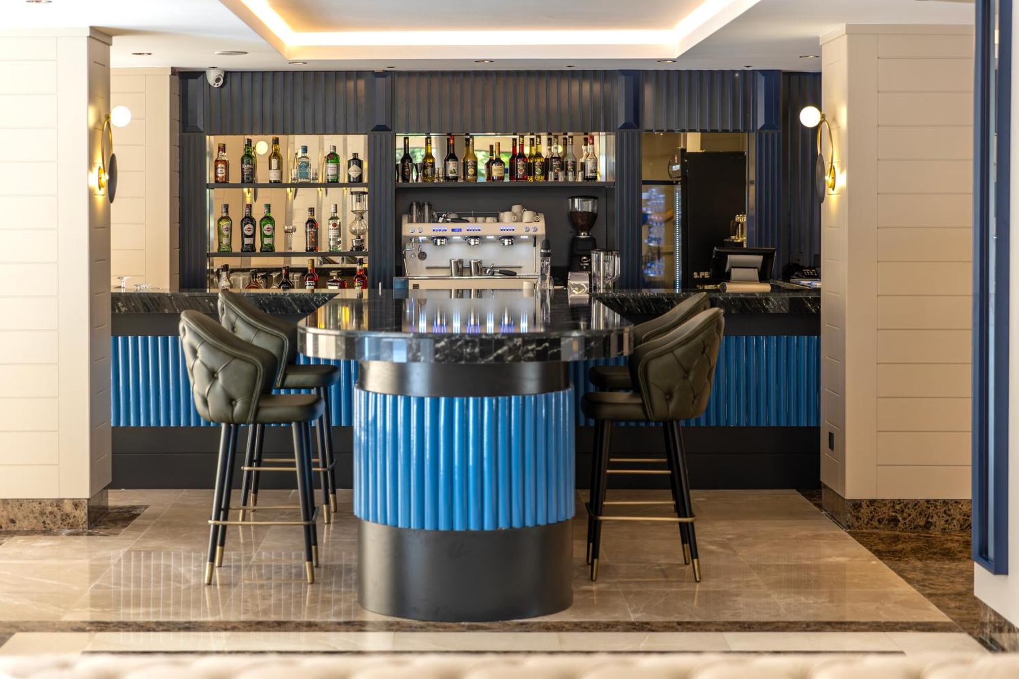 Delta Hotels By Marriott Antalya Lara - Adult Only Bagian luar foto