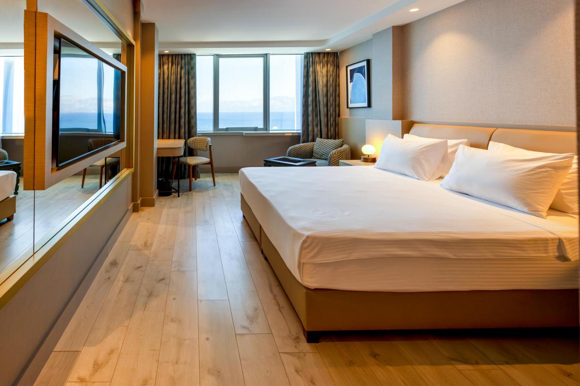 Delta Hotels By Marriott Antalya Lara - Adult Only Bagian luar foto