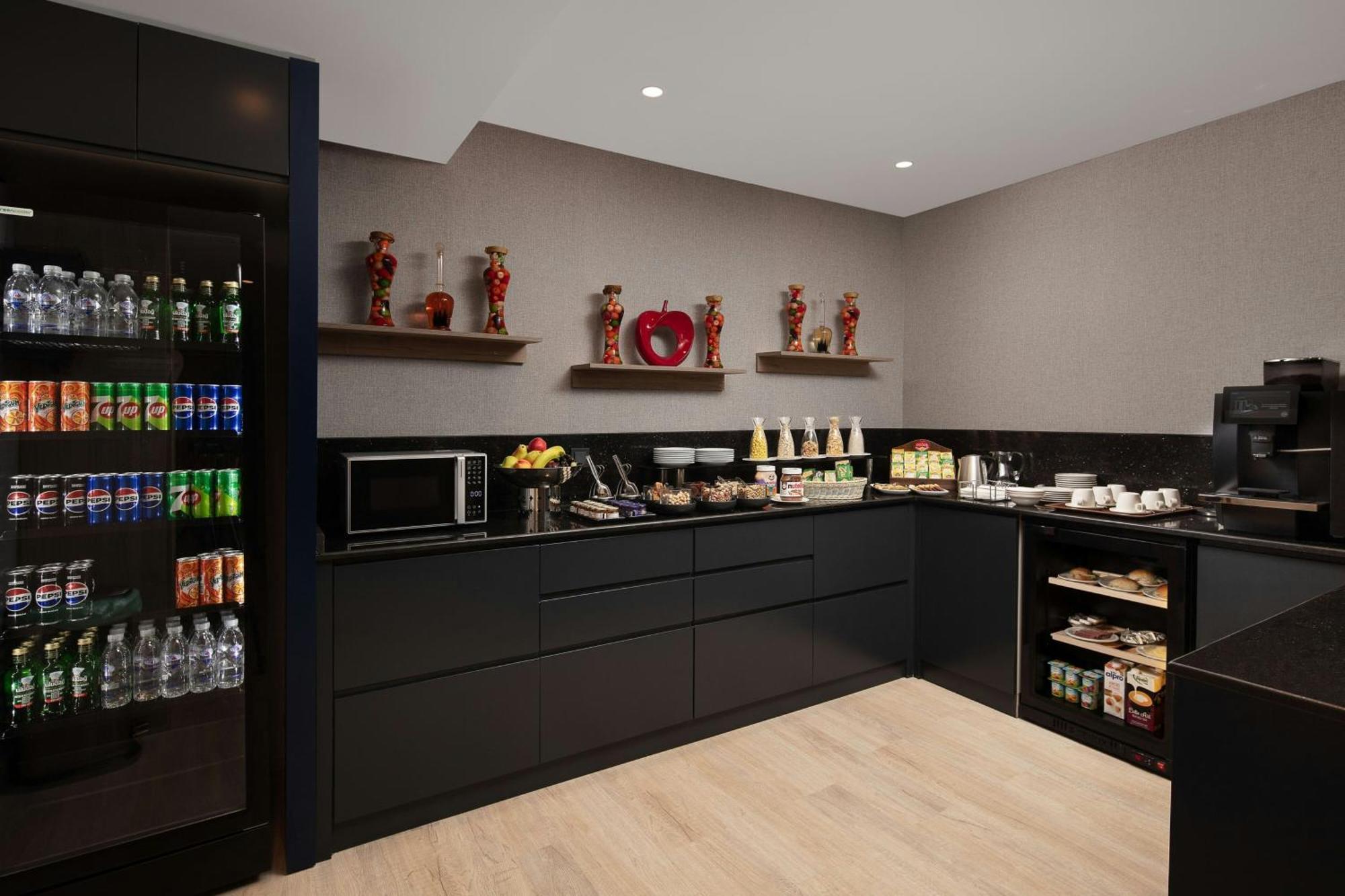 Delta Hotels By Marriott Antalya Lara - Adult Only Bagian luar foto