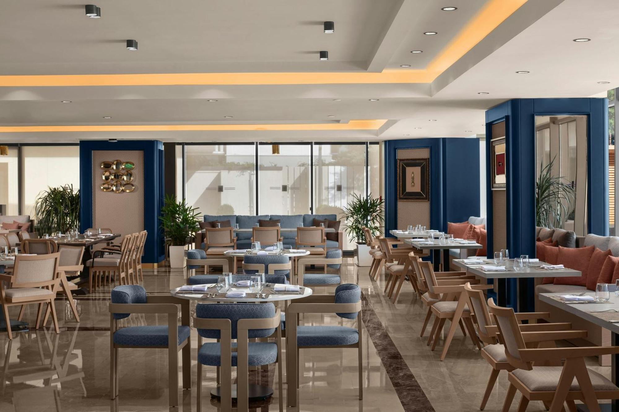 Delta Hotels By Marriott Antalya Lara - Adult Only Bagian luar foto